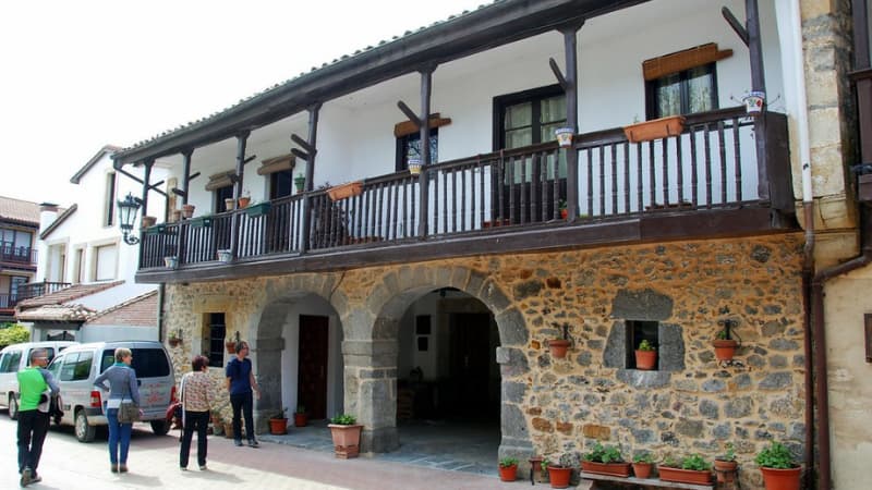 Explorando la histórica villa de Escalante, en Cantabria